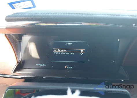 2024 Lincoln Navigator Reserve z USA, uszkodzony, nr VIN 5LMJJ2LG7REL24559